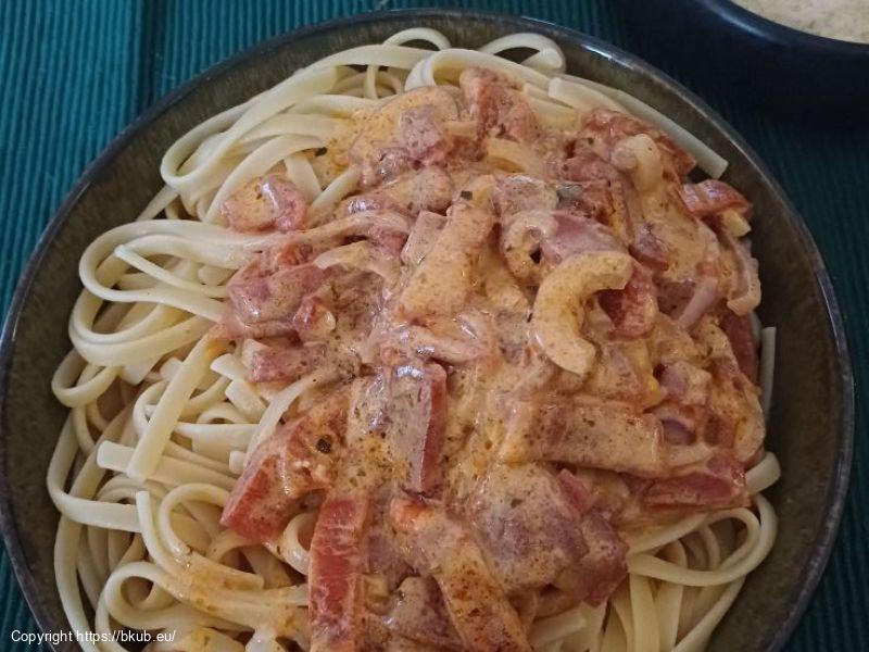 Paprika Nudeln